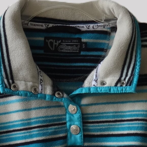 Cowgirl Hardware women's size S, pull over stripe fleece top 5 snap neck closure - Picture 15 of 16